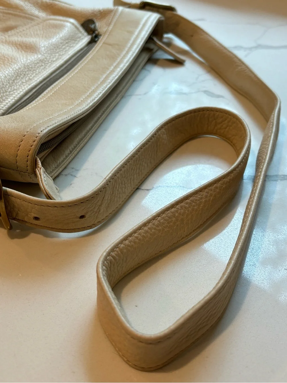 Fossil Vintage 1990’s Pebbled Leather Organizer Crossbody Light Beige 75082